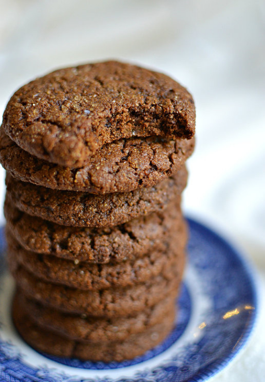 Vegan Spice Ginger Cookies
