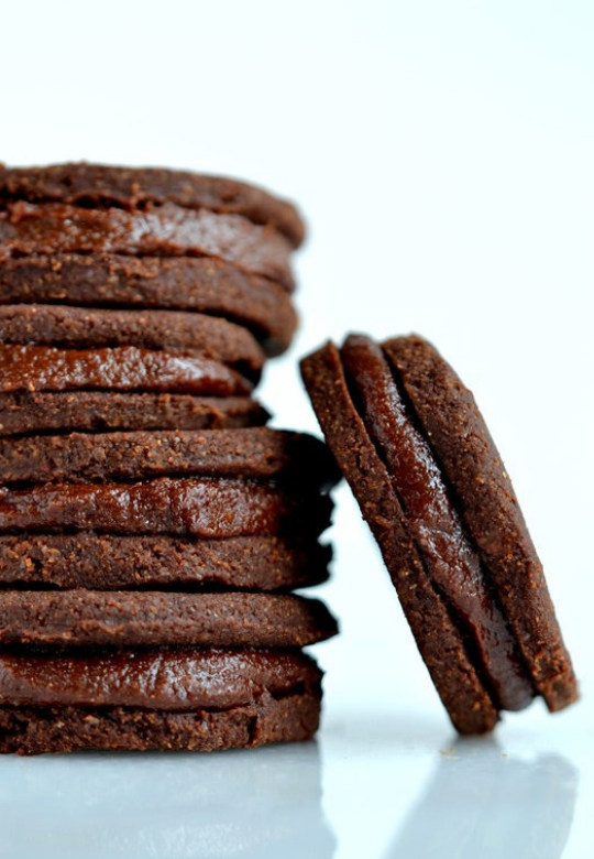 Chocolate Cookies (Raw)