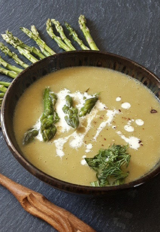Nettle Soup with Asparagus