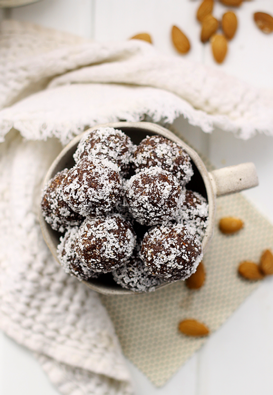 Raw Energy Balls