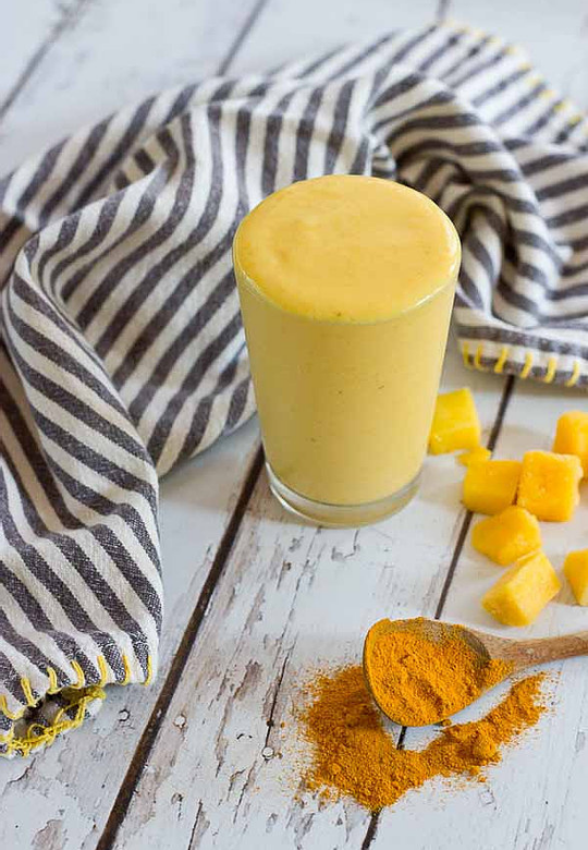 Anti-Aging Turmeric Smoothie